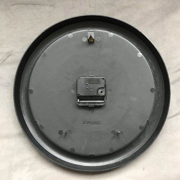 Sold! Y2K *NSYNC clock - Picture 2 of 5